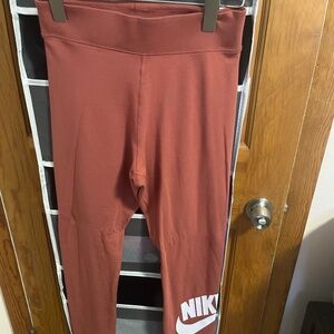 Nike leggings